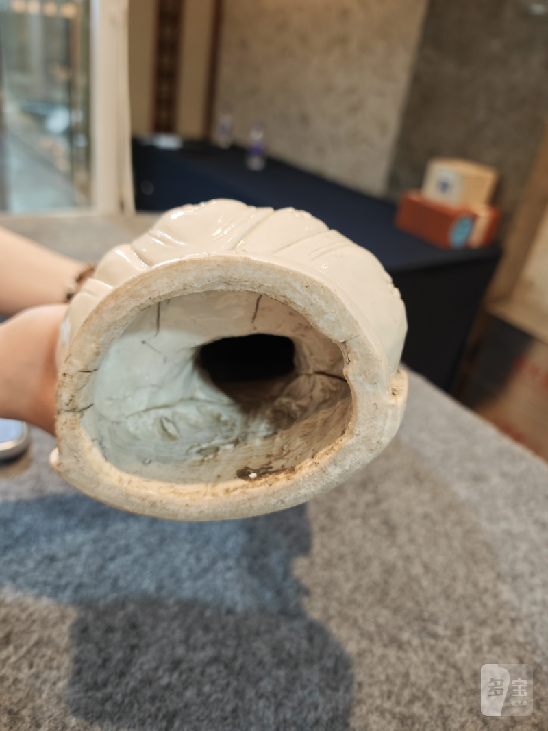 明 德化窑释迦牟尼立像 - 图7